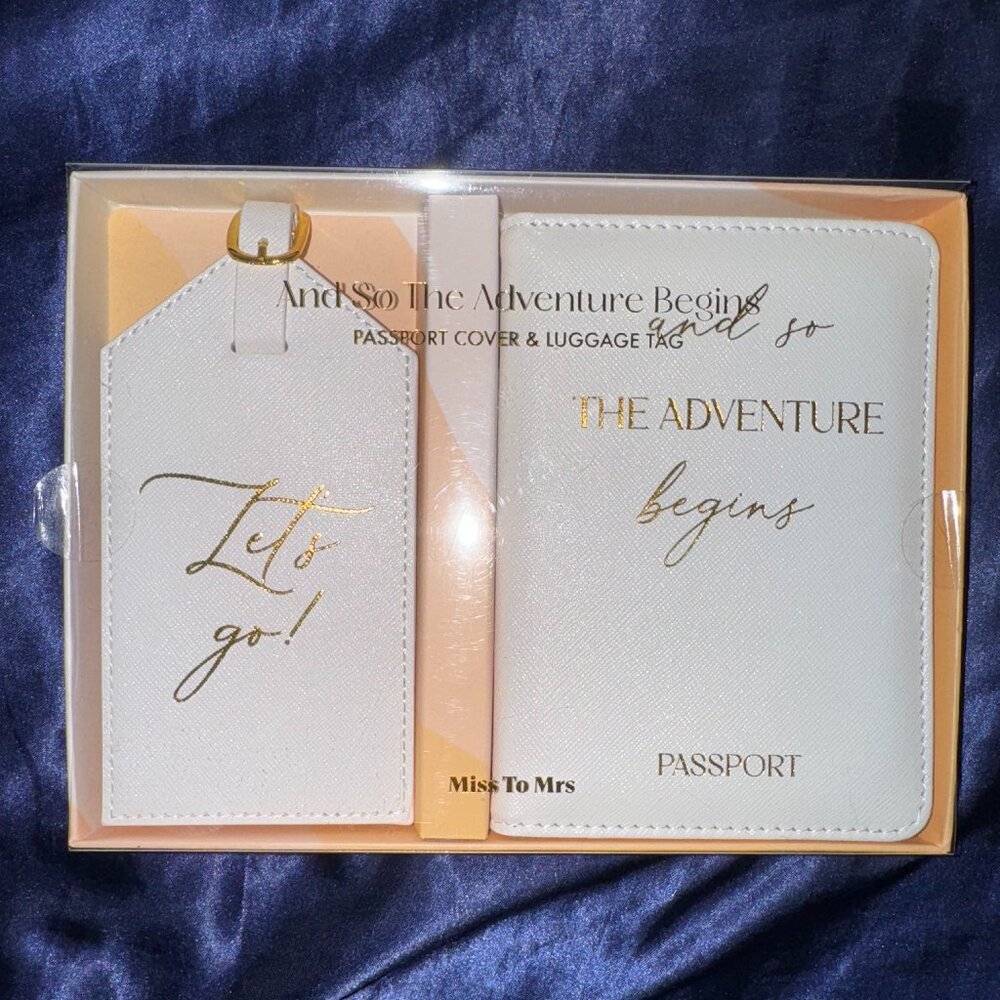 Bridal White & Gold Luggage Tag and Passport Cover Set